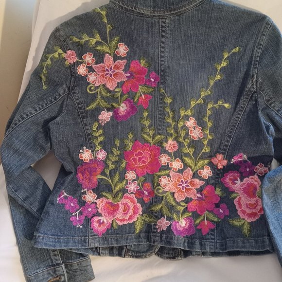 Embroidered Denim Jacket - Picture 3 of 4